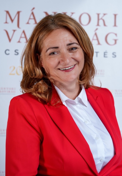 ferenczne-savanya-anett